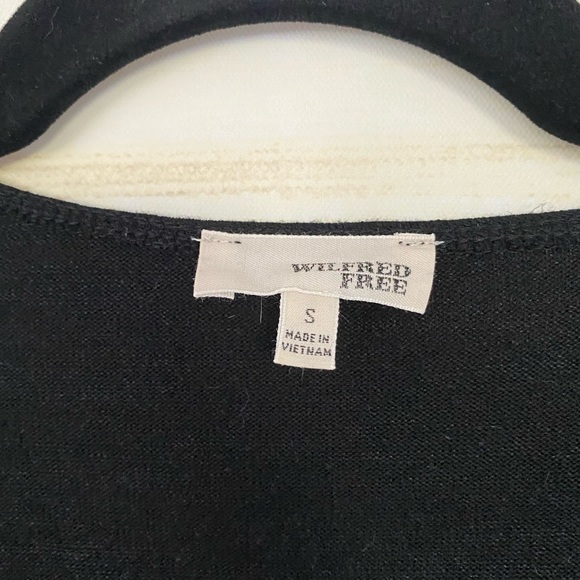 Gently used black stretchy Wilfred body suit. - Picture 3 of 3